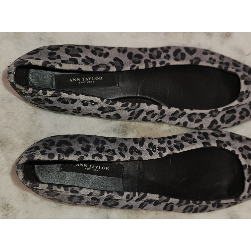 Ann Taylor Women's Gray Cheetah Leather Ballet Flats 7M Slip-on Career Mob Wife - Picture 9 of 10